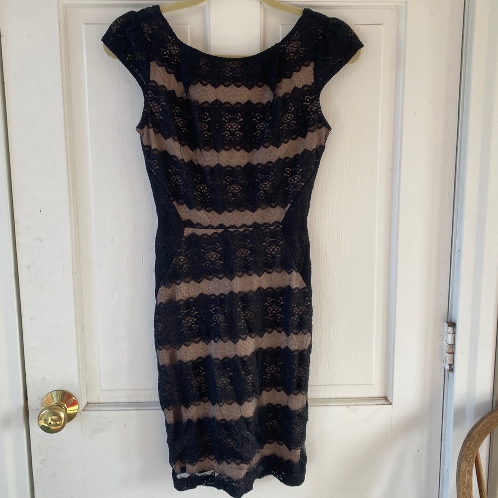 Black lace bodycon mini dress